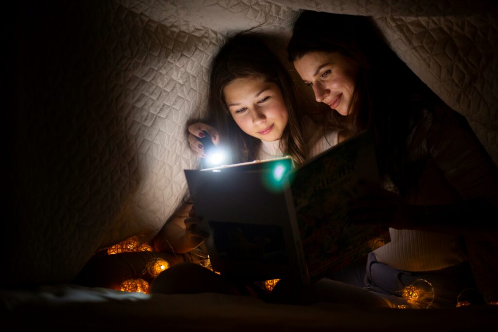 mother and daughter reading