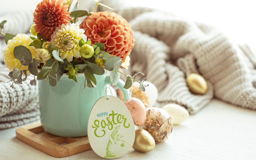 DIY easter decorations with flowers